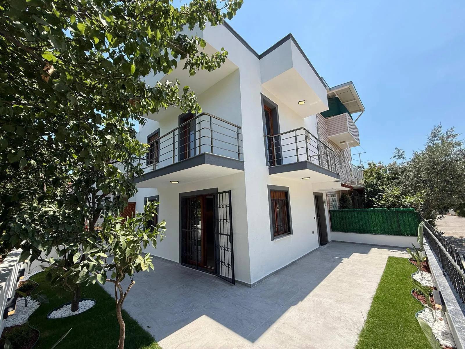 İzmir Menderes/özdere die Sehr günstigen Preisen verkaufte 3+1 Villa