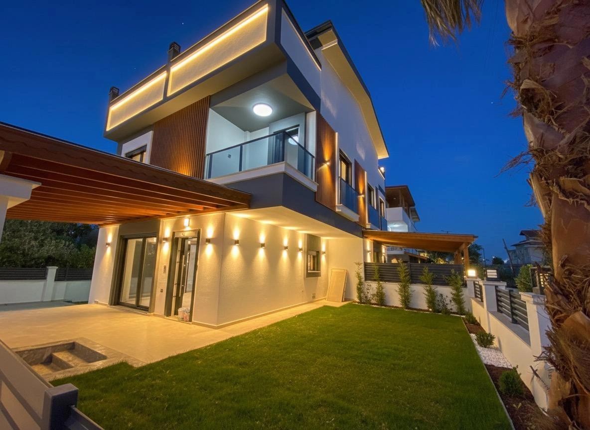 Luxuriöse 3+1-Villa Mit Großem Garten Zum Verkauf In Özdere Ortamahalle