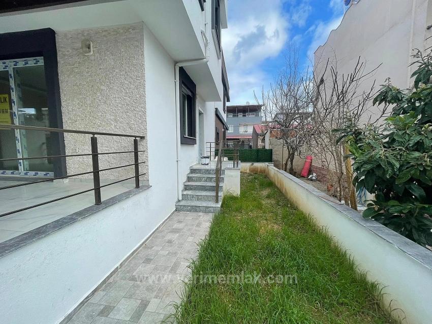 Brandneue 3+1 Eckvilla Zum Verkauf In Seferihisar Payamlı, 350 M Vom Meer Entfernt.