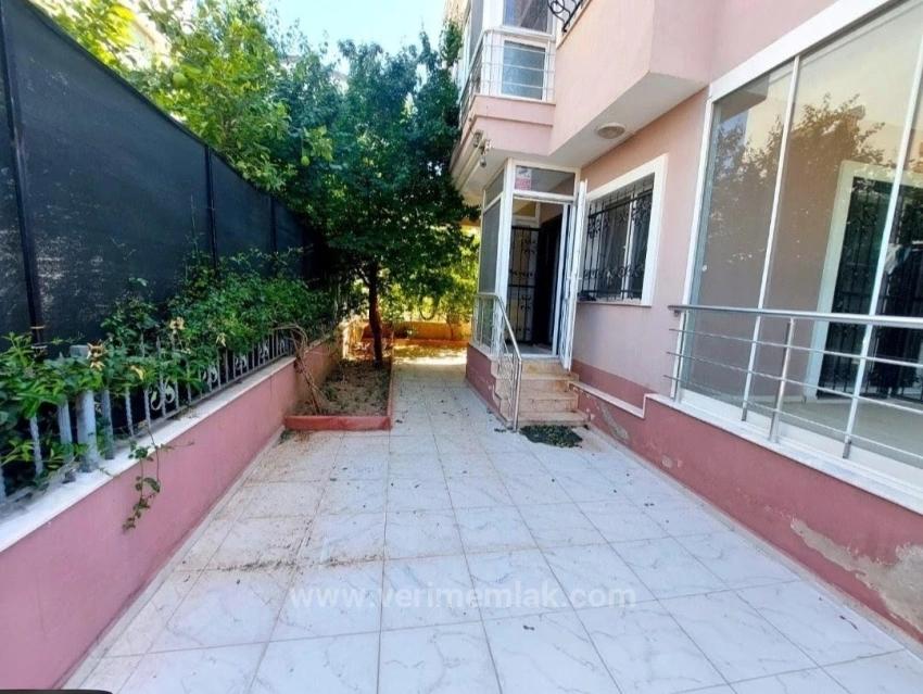 4+1 Eckvilla Zum Verkauf In Seferihisar Cumhuriyet, 500 M Vom Meer Entfernt.