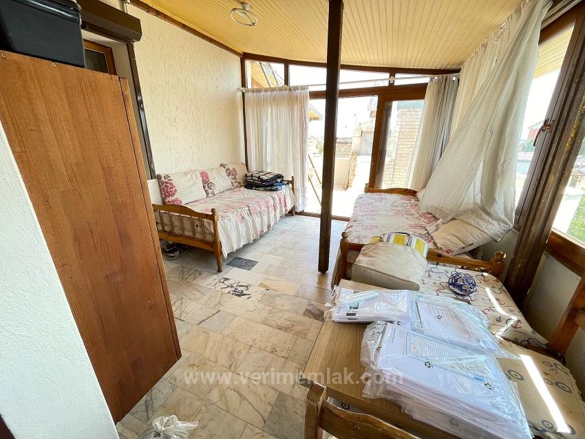 Zu Verkaufen: Ein Komplettes Gebäude Mit 14 Wohnungen, 100 M Vom Meer Entfernt, In Bengiler, Seferihisar! Ideal Als Kapitalanlage!