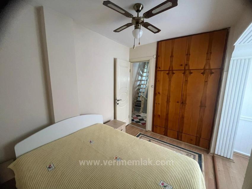 Luxuriöse 3+1 Doppelhaushälfte Mit Großzügigem Garten, 350 Meter Vom Meer Entfernt In Özdere Orta Mahalle!