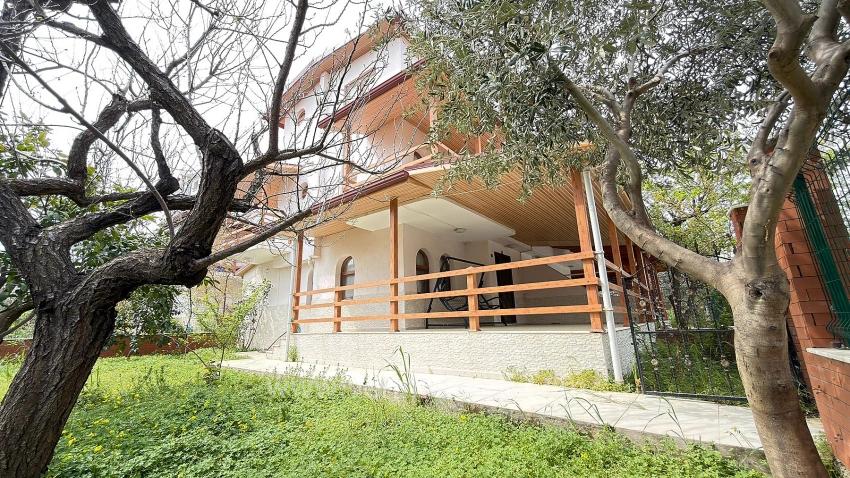 Luxuriöse 4+1-Villa Zum Verkauf In Seferihisar, Cumhuriyet Mahallesi, Meltem Tur Sitesi