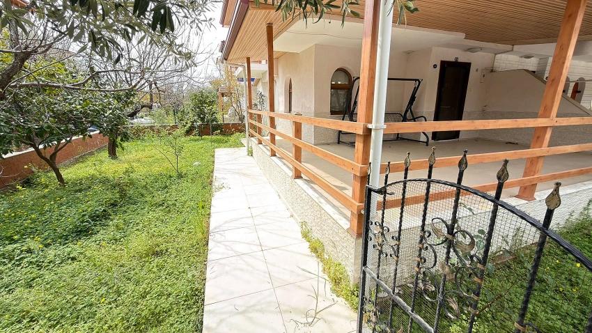 Luxuriöse 4+1-Villa Zum Verkauf In Seferihisar, Cumhuriyet Mahallesi, Meltem Tur Sitesi