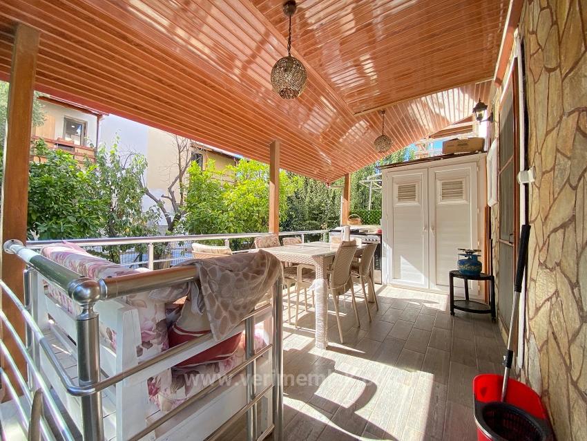 Freistehende 4+1 Villa Zum Verkauf Mit Großem Garten Auf Einem Grundstück In Doğanbey