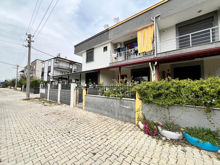 1+1-Apartment Zum Verkauf In Seferihisar/Mersin, 500 M Vom Meer Entfernt, Mit Garten, Keine Weiteren Renovierungsarbeiten Erforderlich.