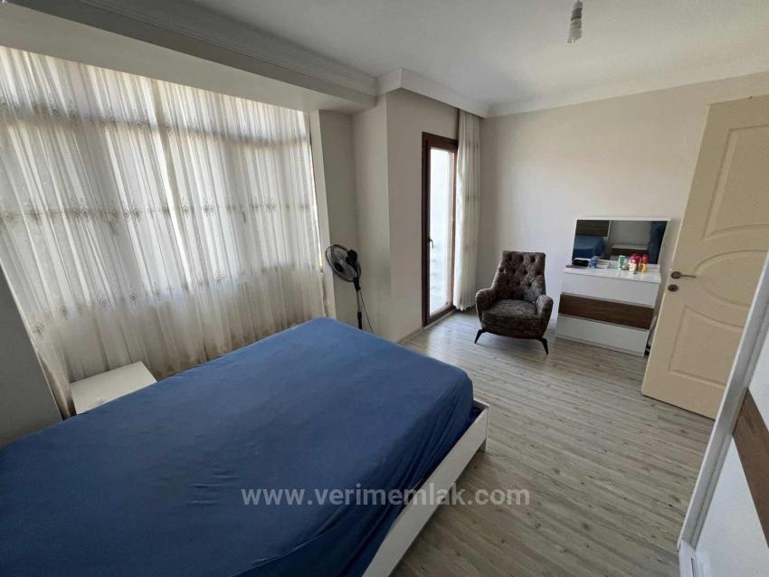 Prestigeträchtige 3+1-Zimmer-Villa Zum Verkauf In Gümüldür Fevzi Çakmak, Direkt Am Meer Mit Pool