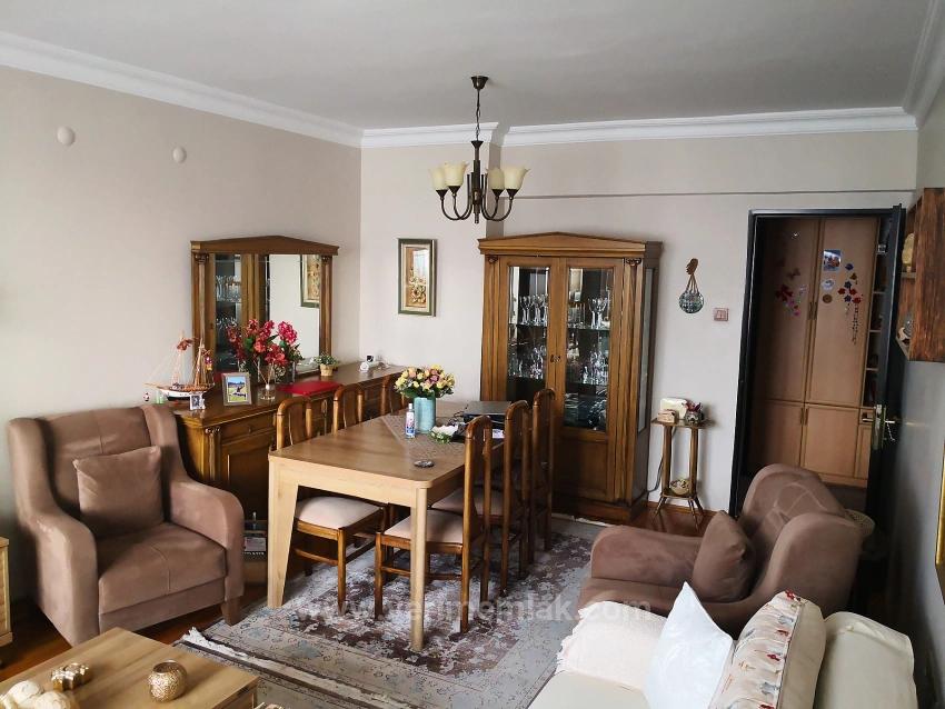 3+1-Zimmer-Wohnung Zum Verkauf In Ankara Batıkent Batısitesi, Keine Zusätzlichen Renovierungsarbeiten Erforderlich, Mittlere Etage, In Unmittelbarer Nähe Zu Sozialen Einrichtungen.