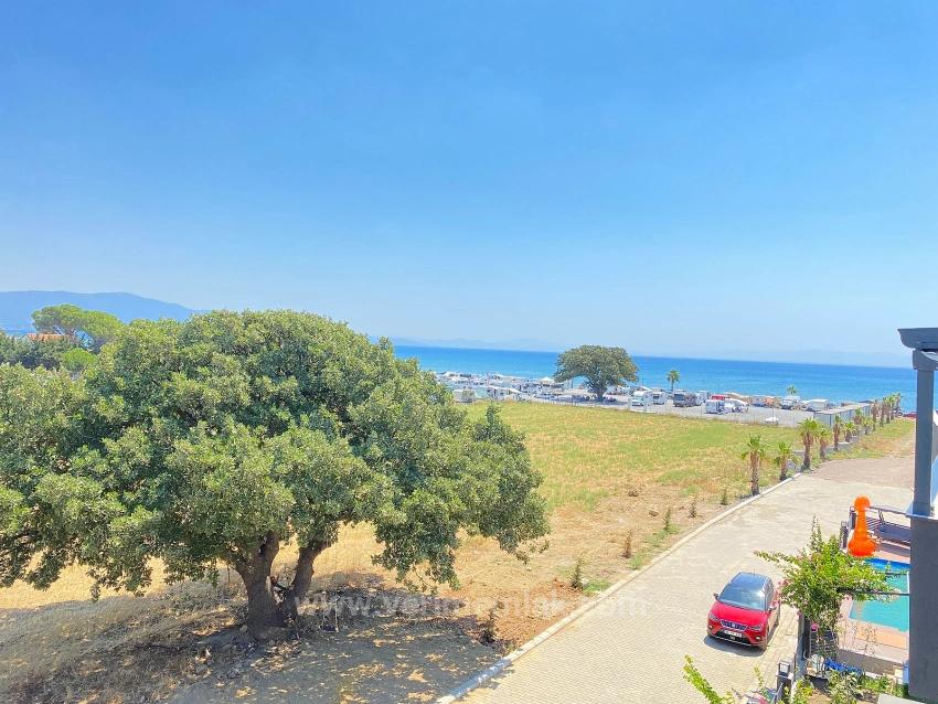 3+1 Freistehende Villa Zum Verkauf In Seferihisar Sakız Ağacı, Direkt Am Meer, Mit Modernem Design.