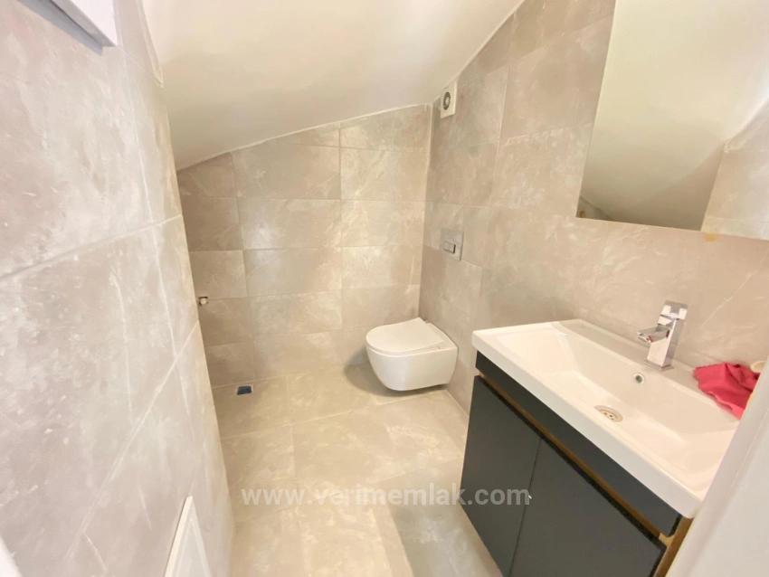 Ultra-Luxus 3+1 Villa Mit Privatem Garten Zum Verkauf In Seferihisar Camikebir