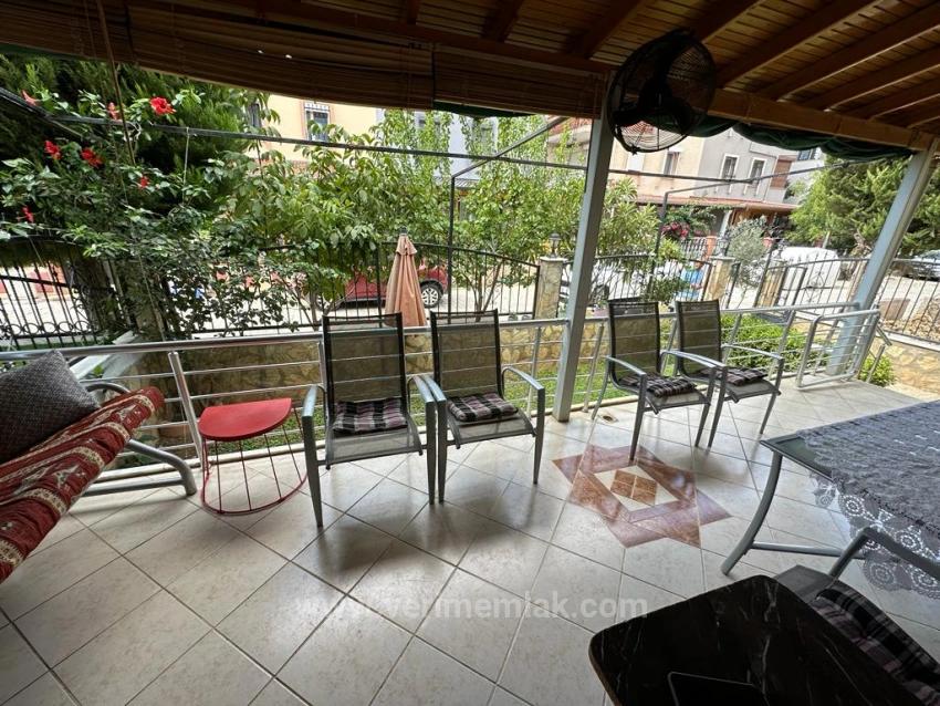 Luxuriöse, Freistehende Villa (4+1 Schlafzimmer) In Seferihisar Bengiler, 100 M Vom Meer Entfernt, Komplett Renoviert