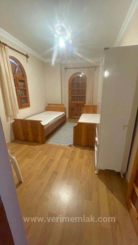 Luxuriöse 3+1-Zimmer-Villa Mit Pool Und Sicherheitsdienst In Einer Anlage Direkt Am Meer In Seferihisar Cumhuriyet