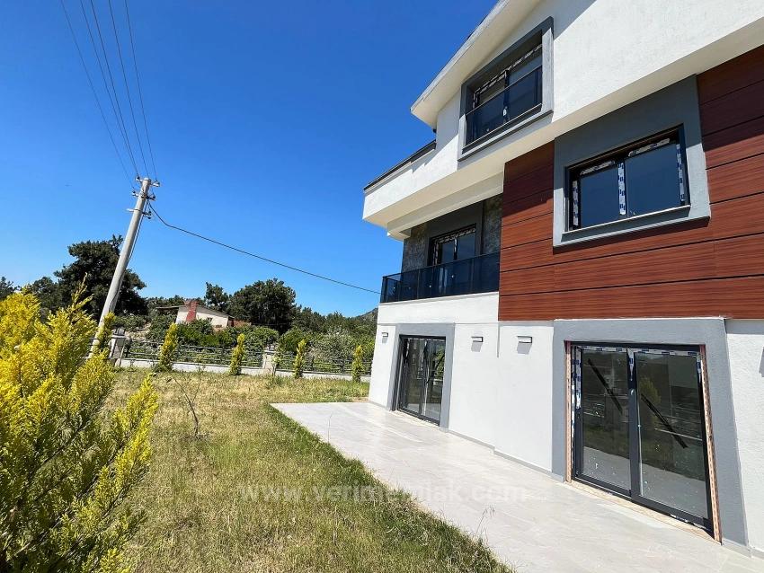 Moderne 3+1 Villa Zum Verkauf In Özdere Çukuraltı, Nur 600 Meter Vom Meer Entfernt!