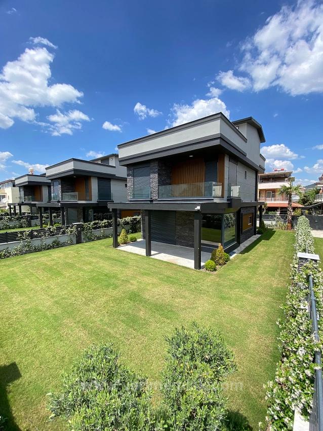 4+1 Luxusvilla Mit Fußbodenheizung Zum Verkauf Am Meer In Gümüldür