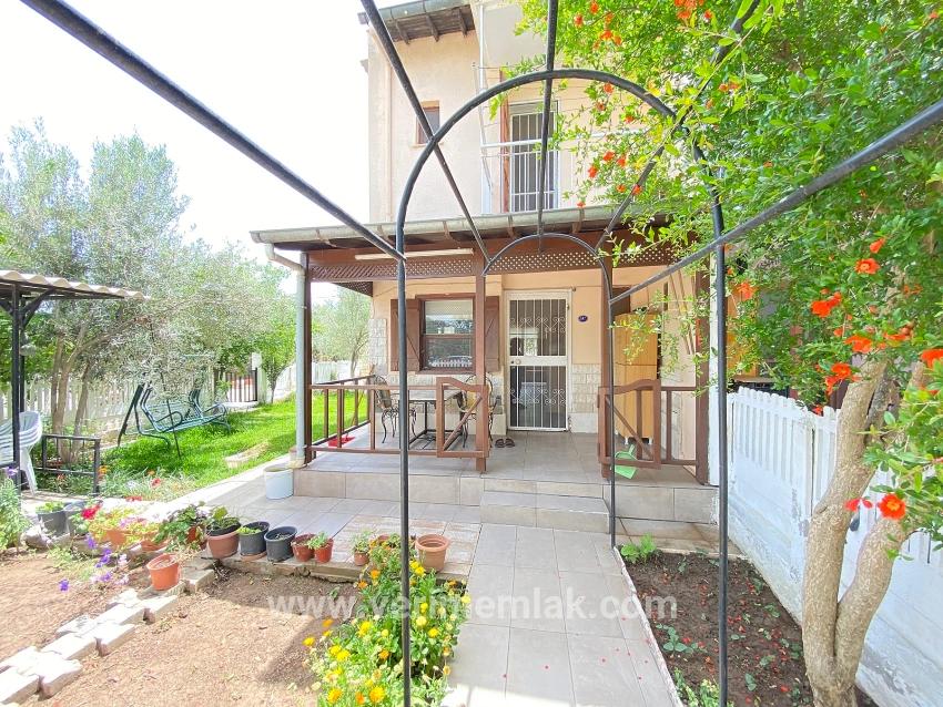 3+1-Zimmer Villa Zu verkaufen in Atatürk Bz. Seferihisar Doğanbey - 250 m²