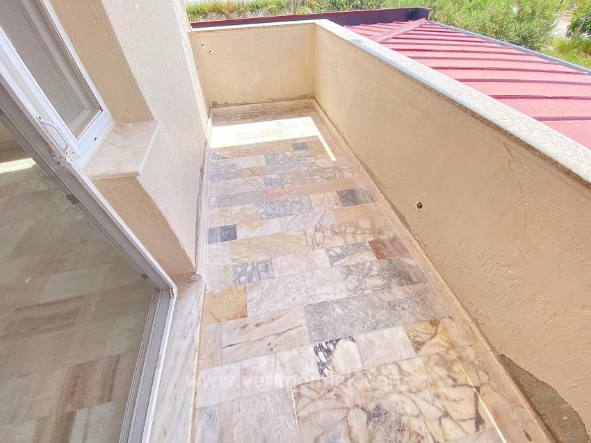 Luxuriöse 2+1-Wohnung Zum Verkauf In Gümüldür İnönü, 300 M Vom Meer Entfernt, Brandneu Renoviert