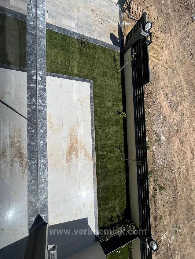 Luxuriöse Freistehende Villa Mit 3+1 Schlafzimmern Und Großzügigem Garten, 400 M Vom Meer Entfernt In Menderes Gümüldür