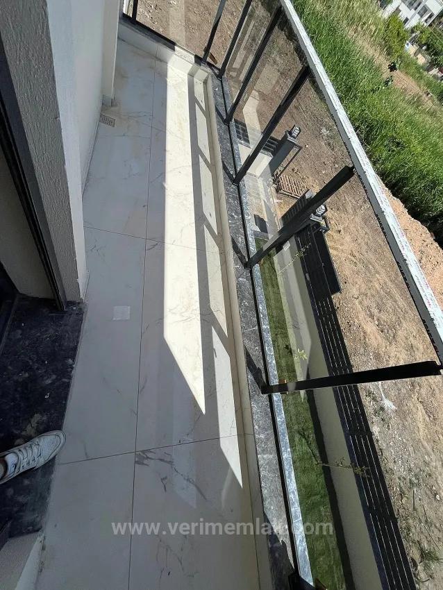 Luxuriöse Freistehende Villa Mit 3+1 Schlafzimmern Und Großzügigem Garten, 400 M Vom Meer Entfernt In Menderes Gümüldür