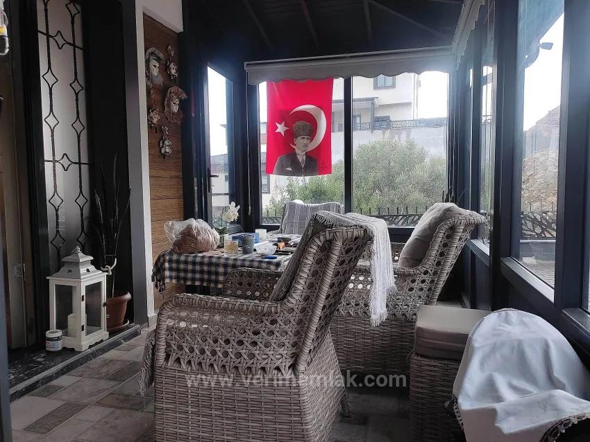 Luxuriöse 2+2-Zimmer-Villa Mit Ungestörtem Meerblick Im Atatürk-Viertel Von Seferihisar Zu Verkaufen!