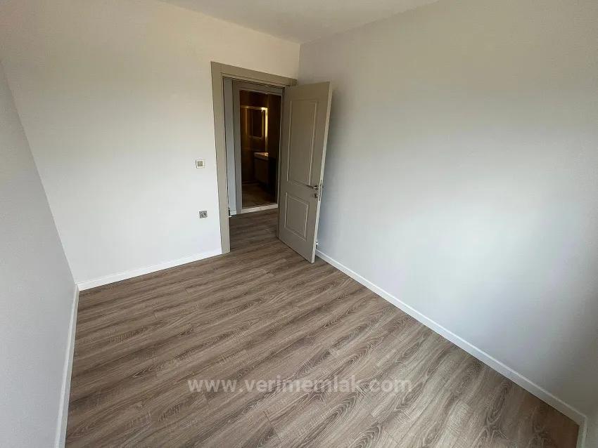 In İzmir/Menderes/Gümüldür Dem Meer 300M Entfernt, Breite Gartenbesitzende 4+1 Luxus-Villa