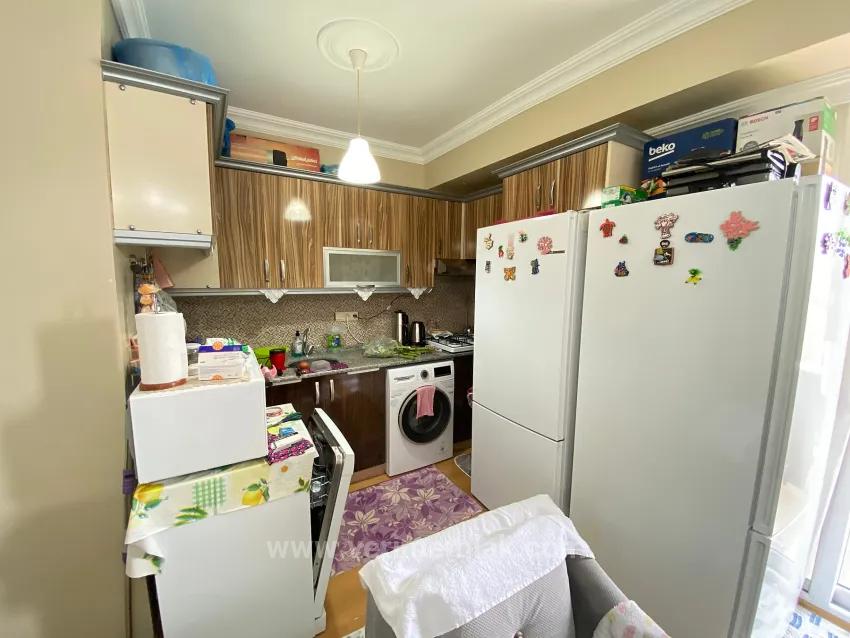 Seferihisar Mersin Bereich Dem Meer 400 M, Kostenloses Zu-Verkaufen 2+1 Wohnung –