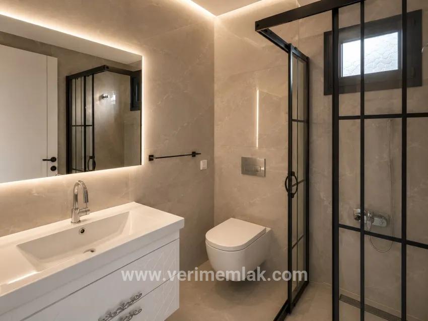 3+1-Zimmer Villa Zu verkaufen in Atatürk Bz. Seferihisar Doğanbey - 190 m²