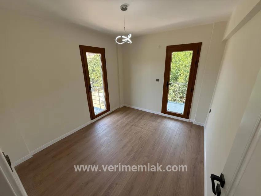 İzmir Menderes/özdere die Sehr günstigen Preisen verkaufte 3+1 Villa
