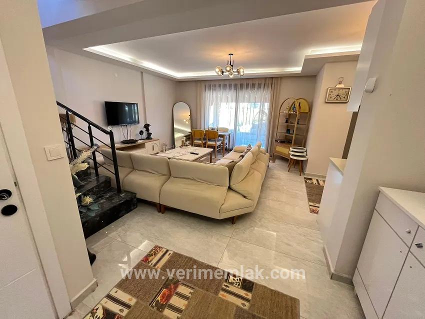 Seferihisar Perle, In Doğanbey mit Pool Ultra Luxus 3+1 Villa zum Verkauf