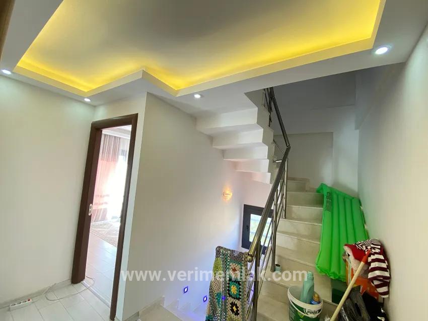 3+1-Zimmer Villa Zu verkaufen in Mersin Alanı Bz. Seferihisar Ürkmez - 150 m²