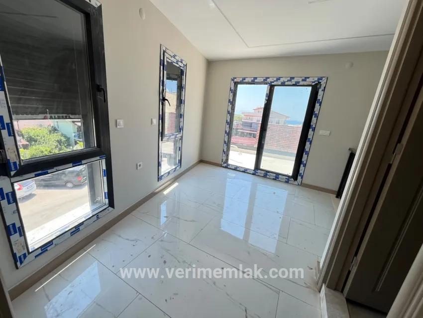 3+1-Zimmer Villa Zu verkaufen in Çukuraltı Bz. Menderes Özdere - 150 m²