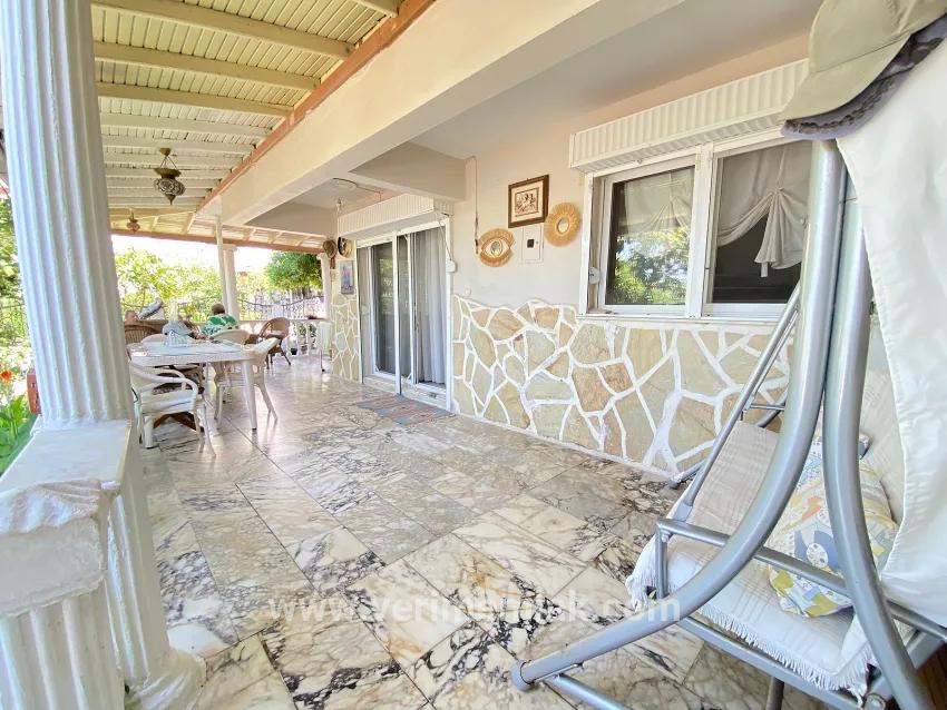 4+1-Zimmer Villa Zu verkaufen in Bengiler Bz. Seferihisar Ürkmez - 170 m²