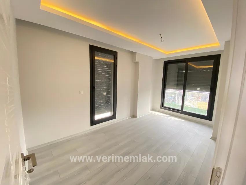 4+1-Zimmer Villa Zu verkaufen in Tepecik Bz. Seferihisar - 256 m²