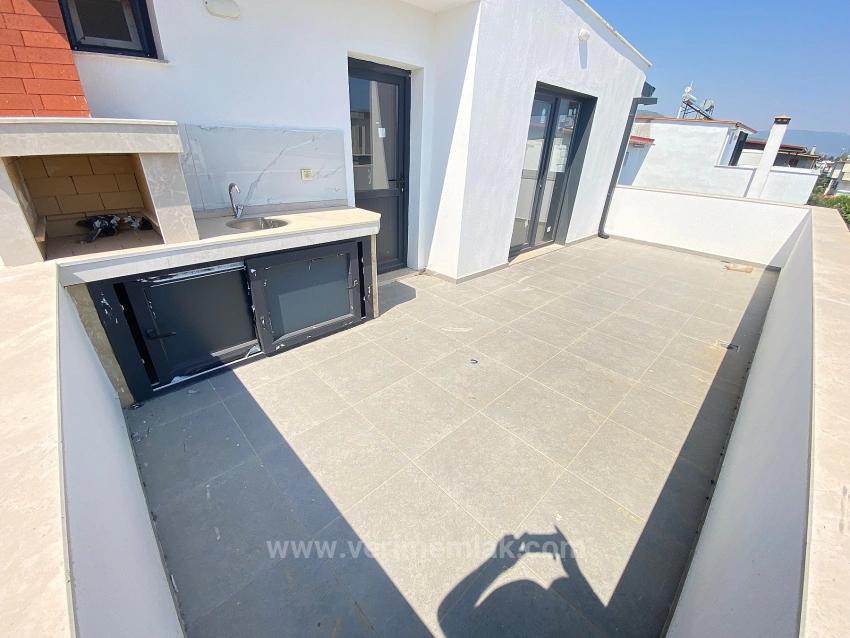 3+1 Villa Mit Garten In Doğanbey, In Meeresnähe Zu Verkaufen