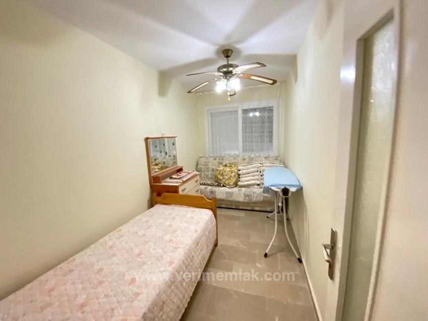 Eine Freistehende Villa Mit Pool, 4+1 Schlafzimmern, 350 Meter Vom Meer Entfernt, In Seferihisar Meltem Tur Site!