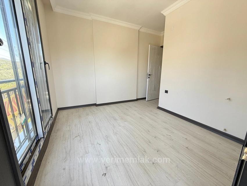 2+1 Villa Zum Verkauf In Doğanbey Mit Großem Garten, In Unmittelbarer Nähe Zum Meer