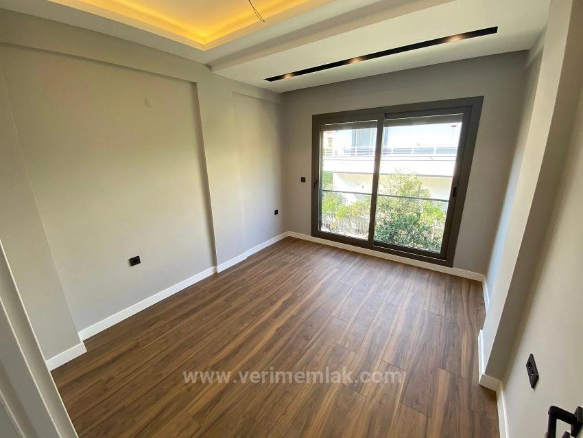 Ultra-Luxus-Villa (3+1 Zimmer) Mit Separater Küche Am Meer In Özdere Zu Verkaufen