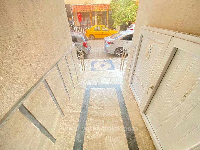 Großzügige 150 M² Große 2+1-Zimmer-Wohnung In Ürkmez, In Meeresnähe Zu Verkaufen