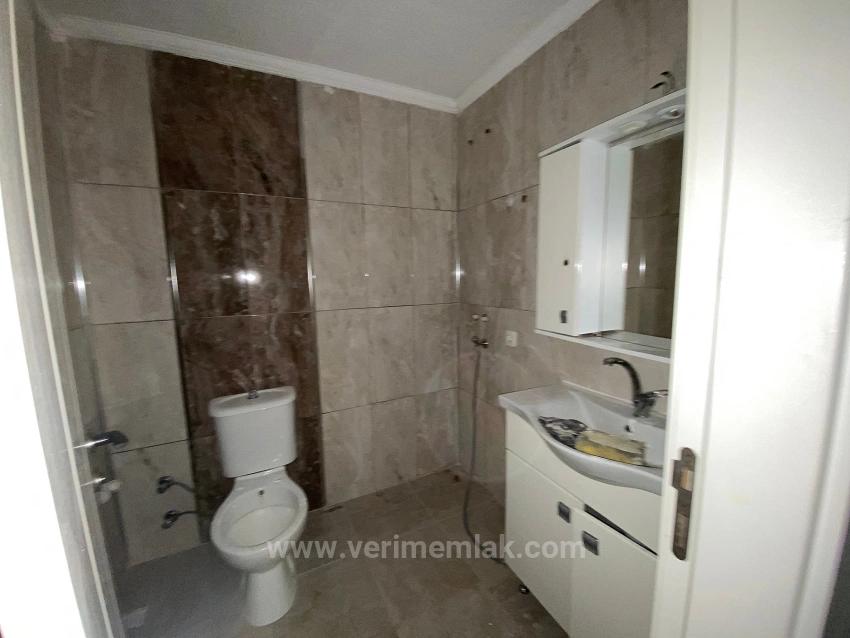 Großzügige 150 M² Große 2+1-Zimmer-Wohnung In Ürkmez, In Meeresnähe Zu Verkaufen