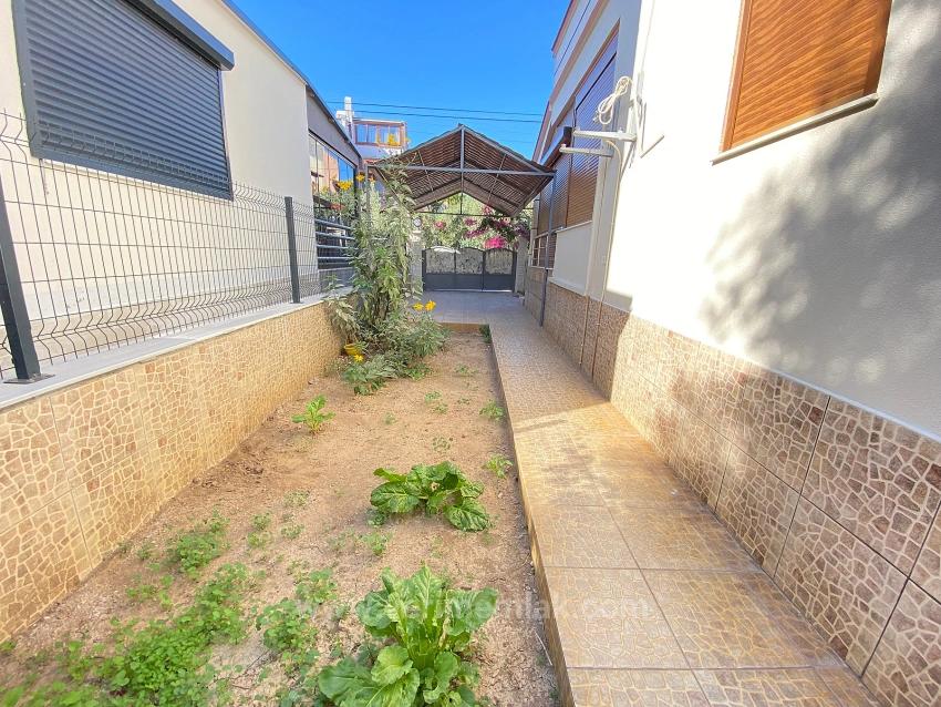 3+1-Zimmer-Villa In Doğanbey Zu Verkaufen, Abgeschlossener Parkplatz, In Unmittelbarer Nähe Zum Meer