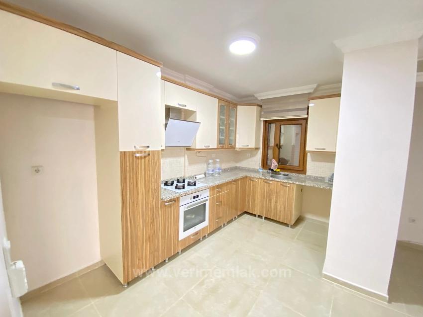 3+1-Zimmer-Villa In Doğanbey Zu Verkaufen, Abgeschlossener Parkplatz, In Unmittelbarer Nähe Zum Meer