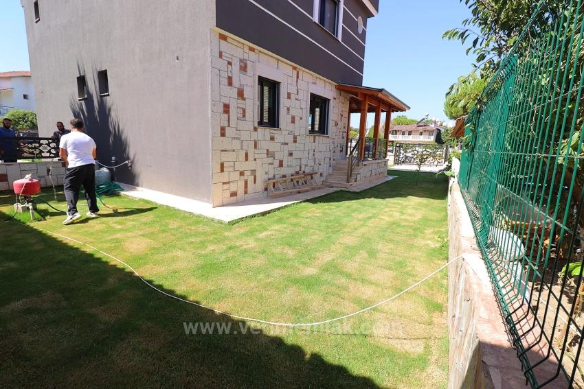 3+1 Villa Zum Verkauf Am Meer In Seferihisar Ürkmez