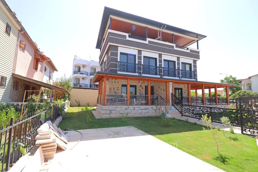 3+1 Villa Zum Verkauf Am Meer In Seferihisar Ürkmez