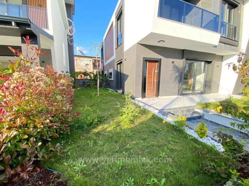 3+1-Zimmer-Villa Mit Fußbodenheizung In Ürkmez, In Meeresnähe, Zu Verkaufen