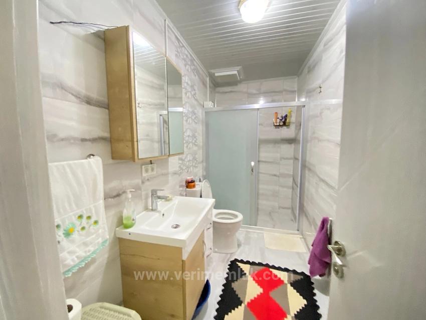 Separate Küche, Geräumige Und Pflegeleichte 3+1-Zimmer-Villa Im Viertel Bengiler, Seferihisar