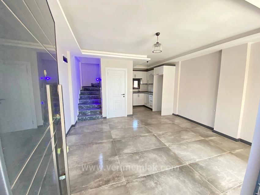 2+1 Villa Zum Verkauf In Der Beliebten Gegend Von Doğanbey, In Meeresnähe