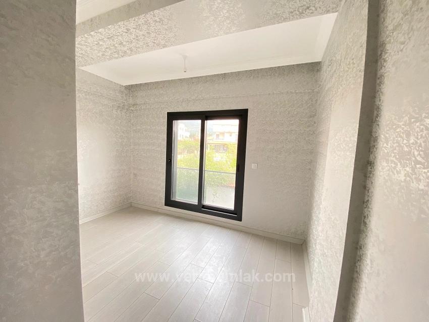 3+1-Zimmer-Villa In Özdere, Nur 400 Meter Vom Meer Entfernt, In Unmittelbarer Nähe Zum Markt Und Zentrum.