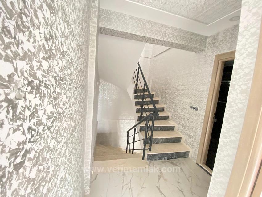 3+1-Zimmer-Villa In Özdere, Nur 400 Meter Vom Meer Entfernt, In Unmittelbarer Nähe Zum Markt Und Zentrum.