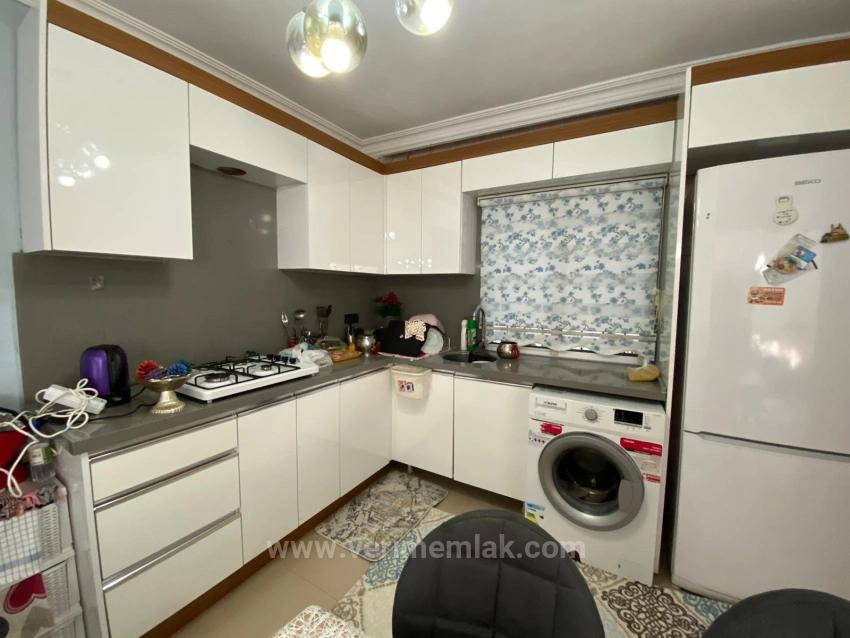 Freistehendes Doppelhaus Mit 3 Schlafzimmern Und 1 Bad In Ürkmez, Mersin, 200 M Vom Meer Entfernt