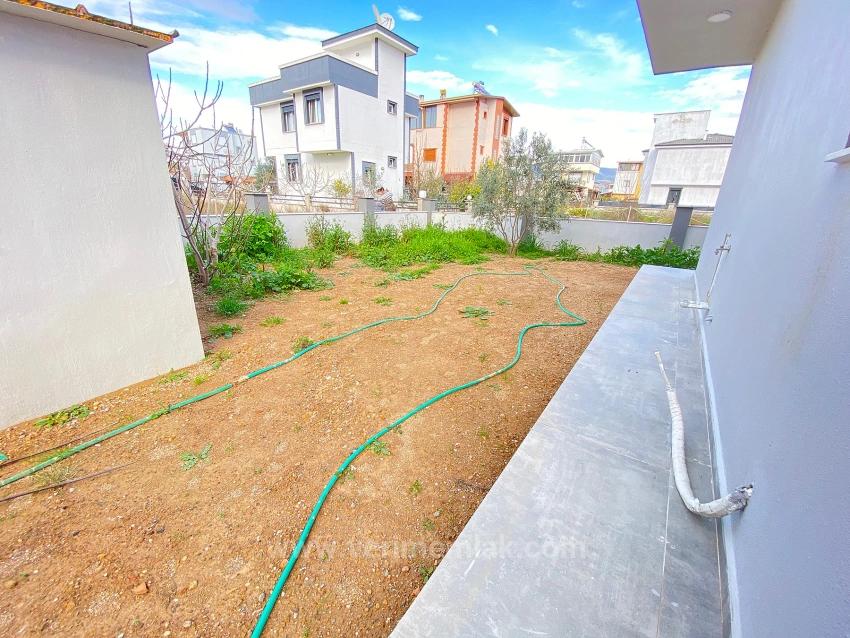 3+1 Villa Zum Verkauf In Doganbey, 300 M Entfernt
