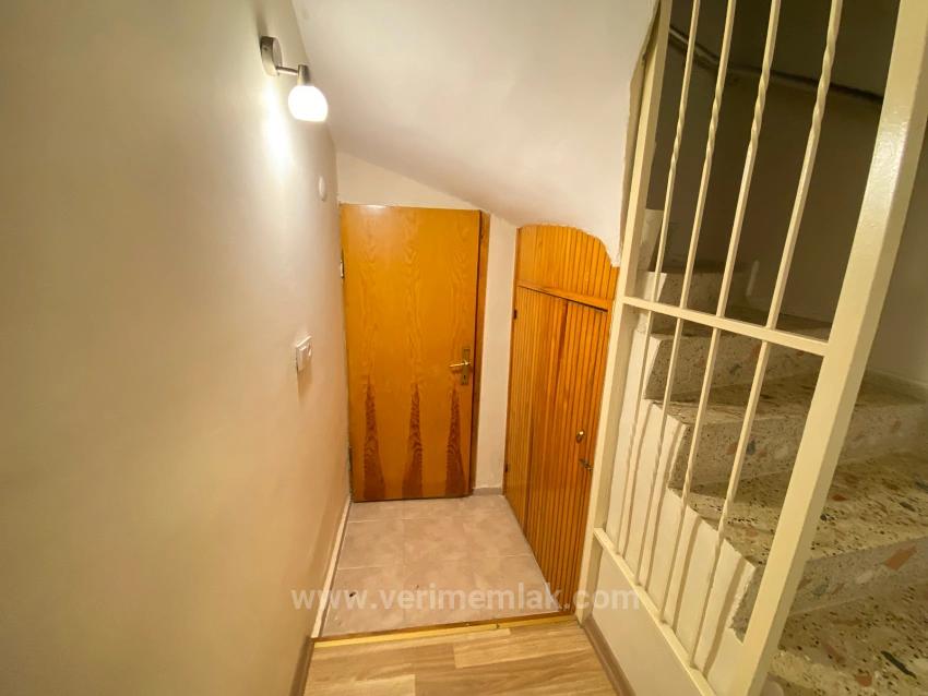 3+1 Villa Im Herzen Von Ürkmez Zu Verkaufen, Nur 50 Schritte Vom Meer Entfernt!